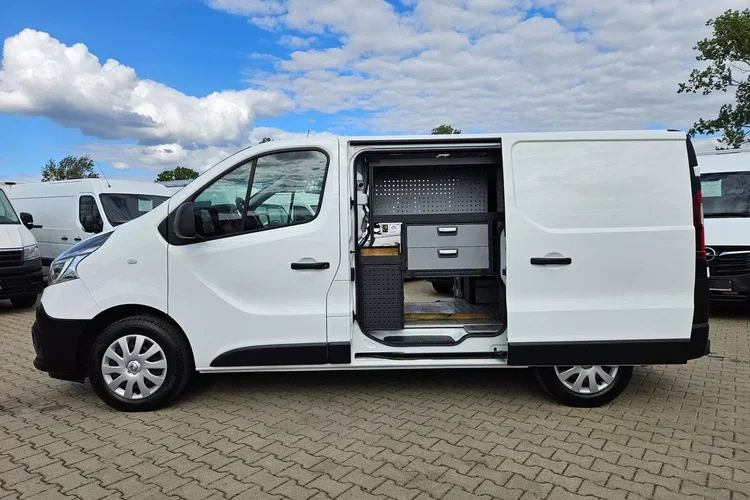 Renault Trafic L1H1 54900zł NETTO Zabudowa warsztatowa 2.0 dCi/120KM zdjęcie 12