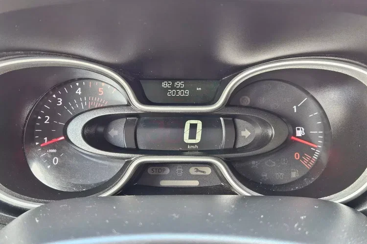 Renault Trafic L1H1 54900zł NETTO Zabudowa warsztatowa 2.0 dCi/120KM zdjęcie 34