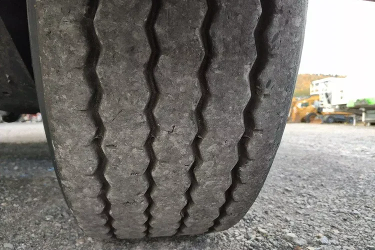 Wielton HARDOX STALOWA DO ZŁOMU 50m Oś Podnoszona Złomówka Super Stan zdjęcie 14