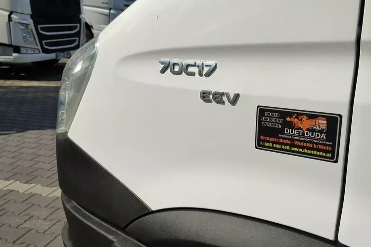 Iveco Daily 70C18 V H zdjęcie 10