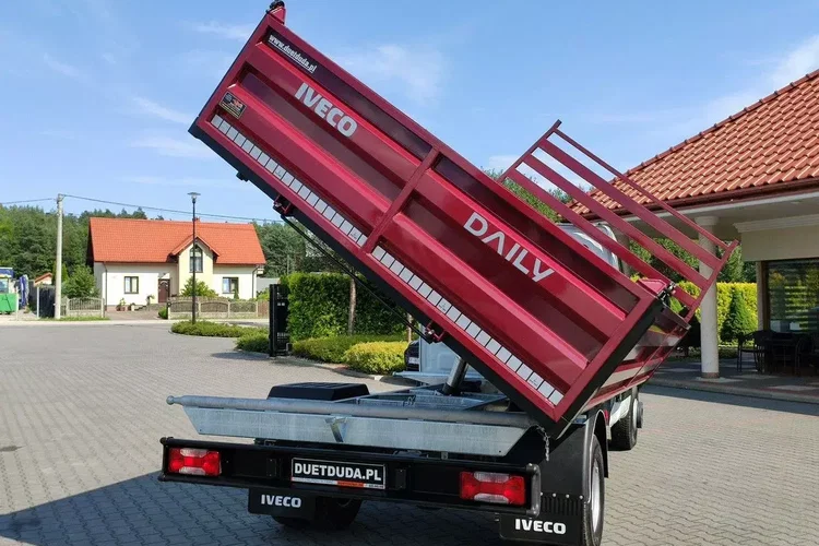 Iveco Daily 70C18 V H zdjęcie 22