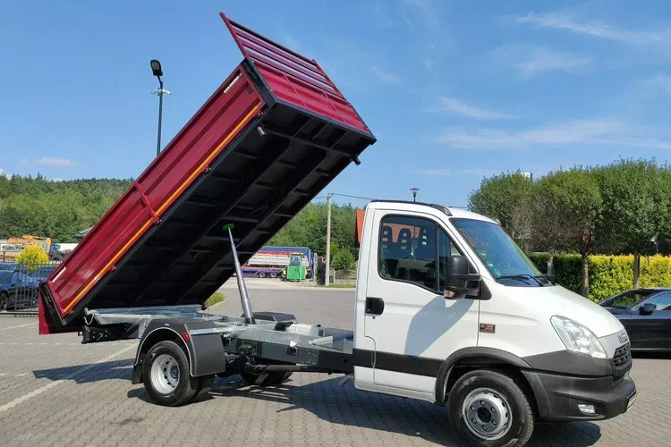 Iveco Daily 70C18 V H zdjęcie 4