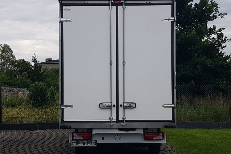 Mercedes Sprinter KONTENER 8EP 4.11x2.15x2.30 KLIMA 314 CDI MANUAL DMC 3500 KG zdjęcie 16