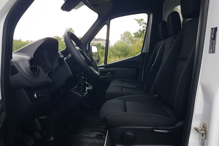 Mercedes Sprinter KONTENER 8EP 4.11x2.15x2.30 KLIMA 314 CDI MANUAL DMC 3500 KG zdjęcie 22