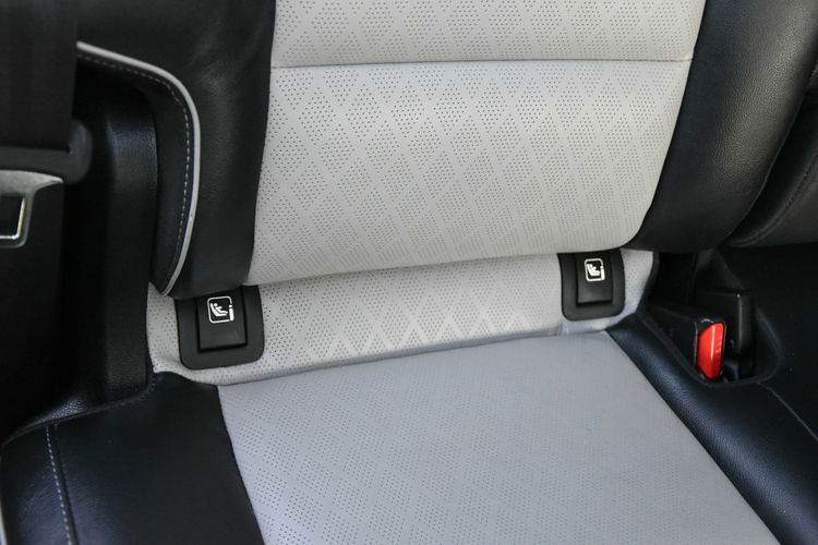 Kia Sportage AWD GT line 1.6T-GDi 177KM Automat 2016r. pdc Kamera NAVi Skóra el kla zdjęcie 15