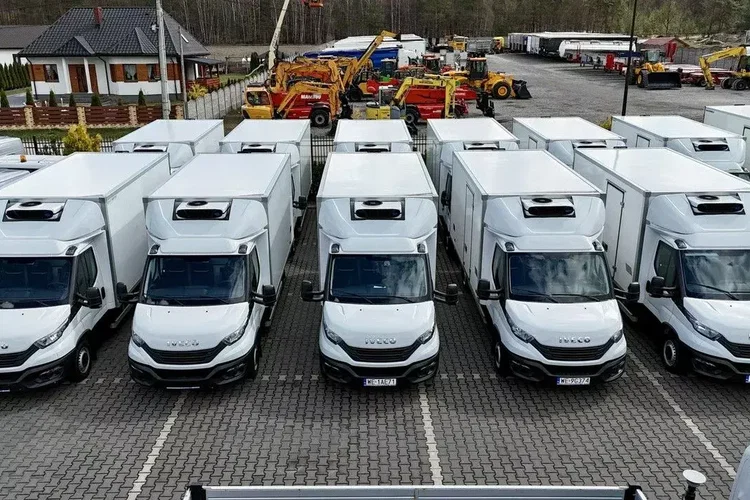 Iveco Daily 35S16 V zdjęcie 4