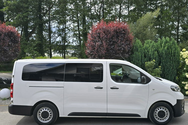 Toyota Proace Verso 2.0 D-4D 150KM Long / Salon PL I-właściciel / I-rej. 2022 rok zdjęcie 12