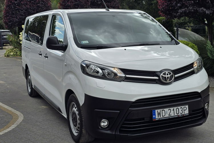 Toyota Proace Verso 2.0 D-4D 150KM Long / Salon PL I-właściciel / I-rej. 2022 rok zdjęcie 17