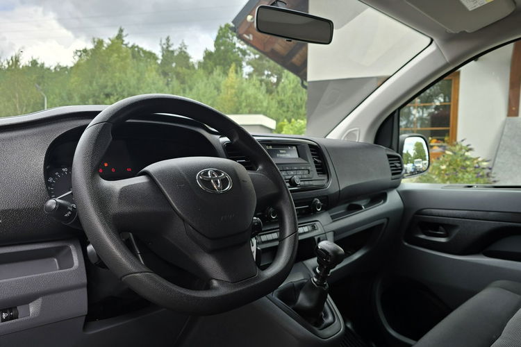 Toyota Proace Verso 2.0 D-4D 150KM Long / Salon PL I-właściciel / I-rej. 2022 rok zdjęcie 25