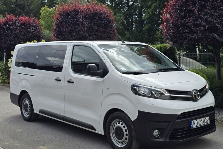 Toyota Proace Verso 2.0 D-4D 150KM Long / Salon PL I-właściciel / I-rej. 2022 rok zdjęcie 6