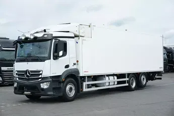 Mercedes ANTOS / 2535 / EURO 6 / CHŁODNIA + WINDA / 23 PALETY / OŚ SKRĘTNA