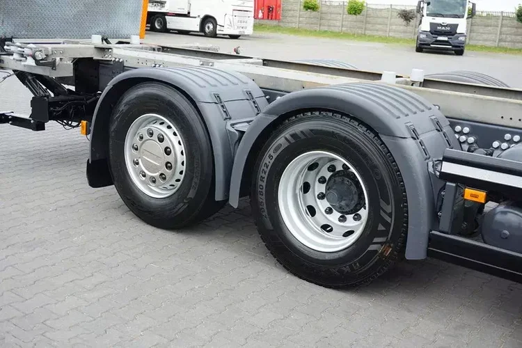 Scania P 410 / ACC / E 6 / BDF + WINDA / 7.15 , 7.45, 7.82 M / OŚ SKRĘTNA zdjęcie 27