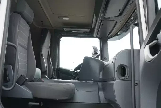 Scania P 410 / ACC / E 6 / BDF + WINDA / 7.15 , 7.45, 7.82 M / OŚ SKRĘTNA zdjęcie 8