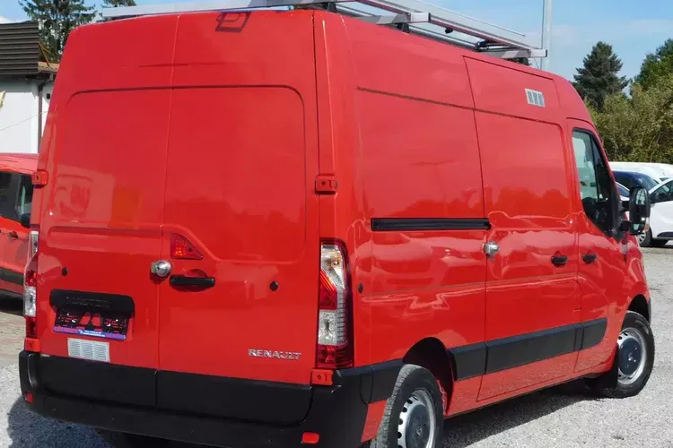 Renault Master zdjęcie 2