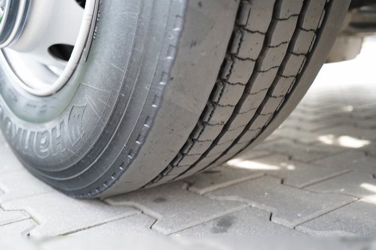 Mercedes AXOR 1829 / RETARDER / RAMA POD ZABUDOWĘ / 4 M / SPROWADZONY / PO KONTRAKCIE SERWISOWYM zdjęcie 18