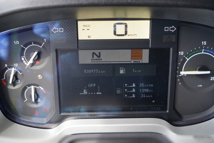 Renault T 440 / 13 LITROWY / RETARDER / I-PARK COOL / ALUFELGI / SPROWADZONA / 2017 ROK zdjęcie 35