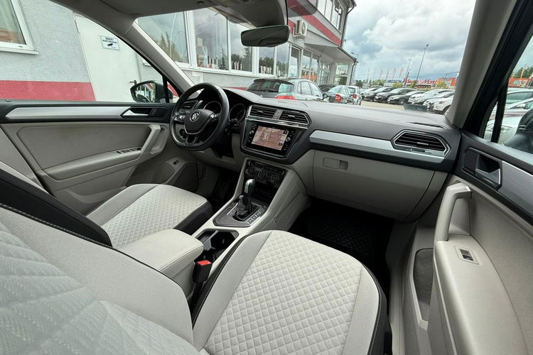 Volkswagen Tiguan Polski salon, automat, LED, podgrzewane fotele, panorama zdjęcie 34
