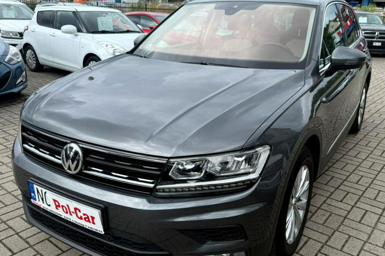 Volkswagen Tiguan Polski salon, automat, LED, podgrzewane fotele, panorama zdjęcie 4