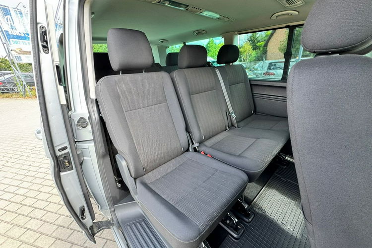 Volkswagen Caravelle LONG Gwarancja LED zdjęcie 27
