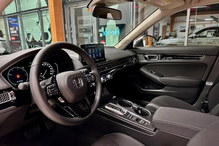 Civic Honda Civic Elegance 2.0 (184 KM) e:HEV e:CVT (100) zdjęcie 11