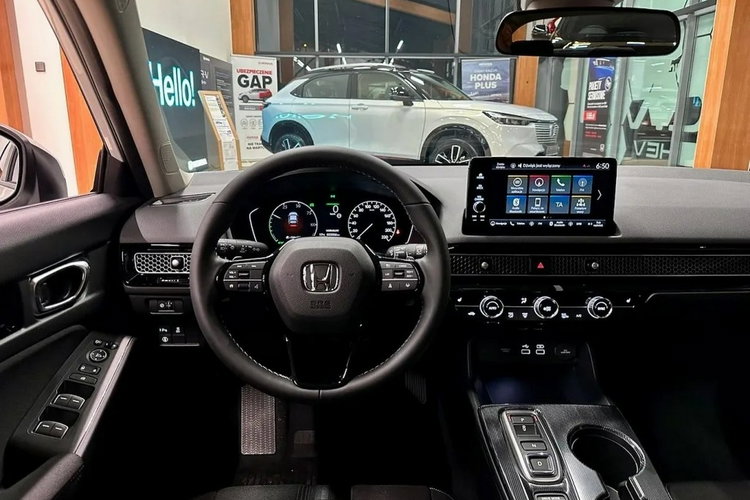 Civic Honda Civic Elegance 2.0 (184 KM) e:HEV e:CVT (100) zdjęcie 15