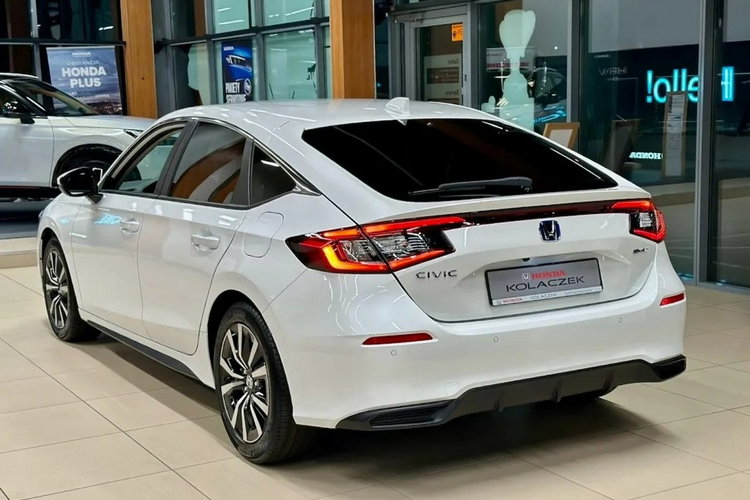 Civic Honda Civic Elegance 2.0 (184 KM) e:HEV e:CVT (100) zdjęcie 6