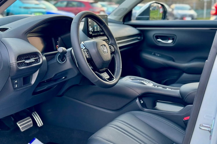 ZR-V Honda ZR-V Advance z BSI 2.0 (184 KM) 2WD e:HEV e:CVT (100) zdjęcie 13