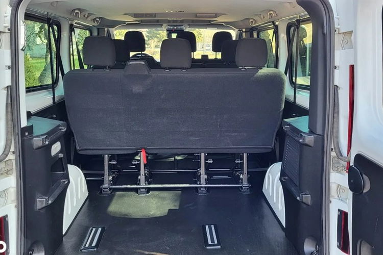 Trafic Renault Trafic Kombi 2.0 Blue dCi L2 Pack Clim (200) zdjęcie 8