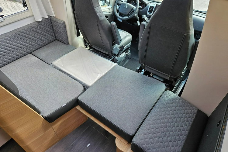 inny Adria Coral Axess 650 SL zdjęcie 10