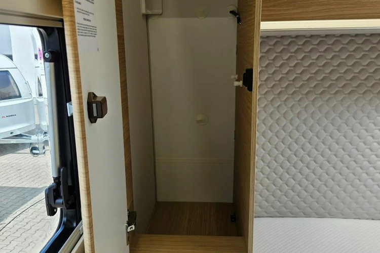 inny Adria Matrix Plus 670 SC zdjęcie 15