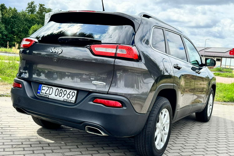Jeep Cherokee 3.2B 272KM 4x4 9 biegowy ZF zdjęcie 8