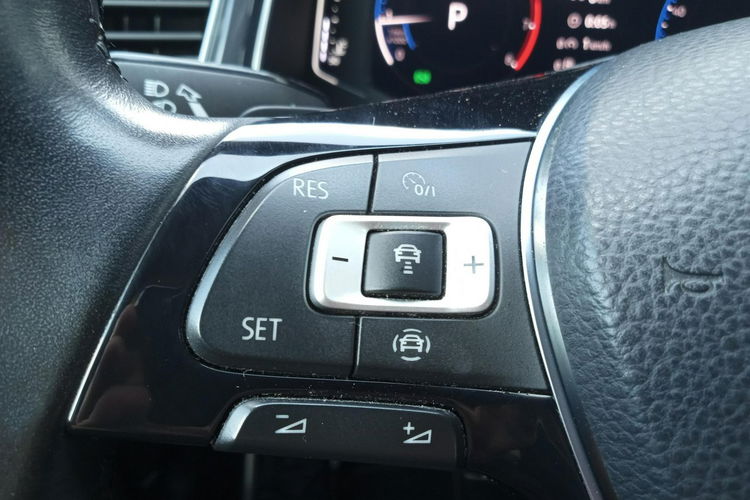 Volkswagen T-Roc 1.5TSI 150KM DSG Premium Kamera Czujniki KeyLess SalonPL Gwar. Dealer zdjęcie 13