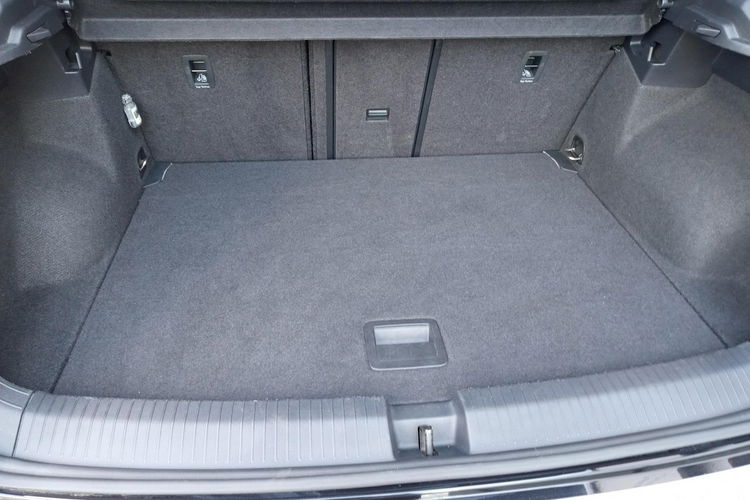 Volkswagen T-Roc 1.5TSI 150KM DSG Premium Kamera Czujniki KeyLess SalonPL Gwar. Dealer zdjęcie 25