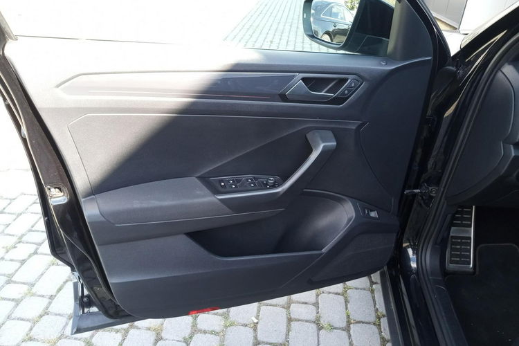 Volkswagen T-Roc 1.5TSI 150KM DSG Premium Kamera Czujniki KeyLess SalonPL Gwar. Dealer zdjęcie 9