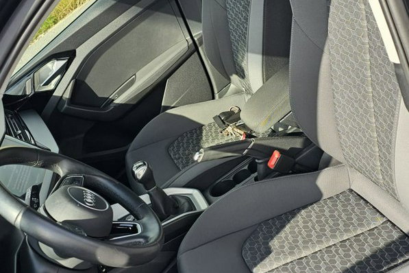 Audi A1 A 1 2.5 TFSi zdjęcie 26