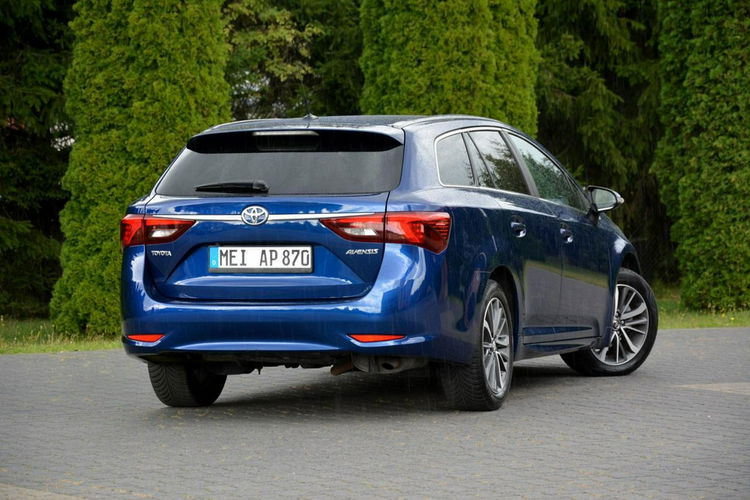 Toyota Avensis 1.8 VVT-i(147KM) Xenon Ledy Navi Kamera Grzane Fotele z Niemiec zdjęcie 7