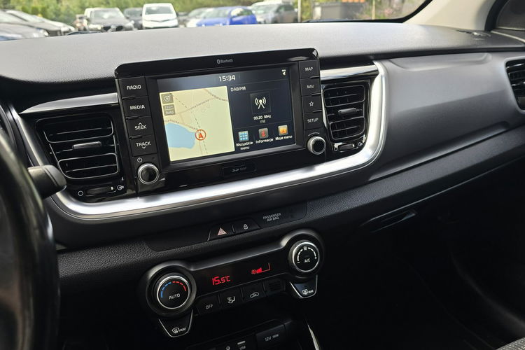 Kia Stonic 1.4 MPI 100KM / Bezwypadkowa / Serwisowana / Zadbana zdjęcie 10