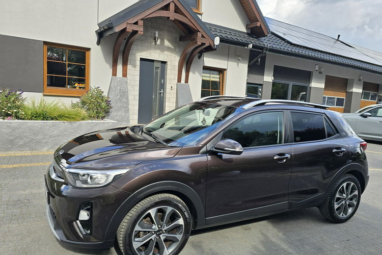 Kia Stonic 1.4 MPI 100KM / Bezwypadkowa / Serwisowana / Zadbana zdjęcie 17