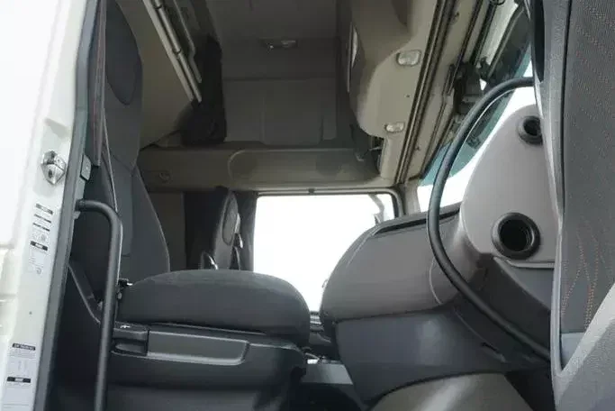 DAF XF / 480 / ACC / EURO 6 / ZESTAW PRZEJAZDOWY 120 M3 zdjęcie 8