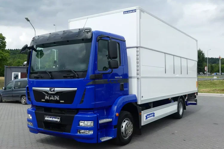 MAN TGM 12.250 / EURO 6 / KONTENER + WINDA / PRZEBIEG 90 tys km / zdjęcie 1