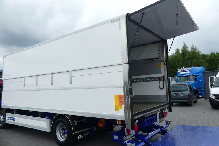 MAN TGM 12.250 / EURO 6 / KONTENER + WINDA / PRZEBIEG 90 tys km / zdjęcie 13