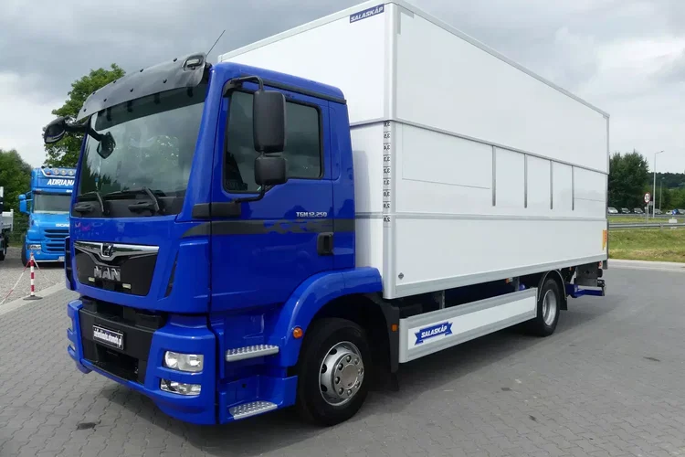MAN TGM 12.250 / EURO 6 / KONTENER + WINDA / PRZEBIEG 90 tys km / zdjęcie 2
