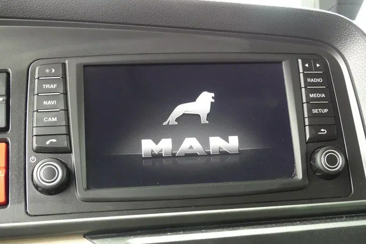 MAN TGM 12.250 / EURO 6 / KONTENER + WINDA / PRZEBIEG 90 tys km / zdjęcie 36