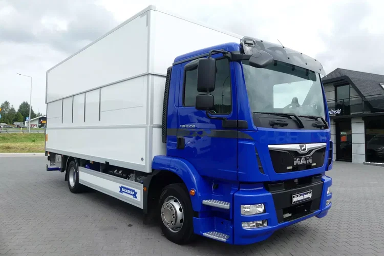 MAN TGM 12.250 / EURO 6 / KONTENER + WINDA / PRZEBIEG 90 tys km / zdjęcie 9