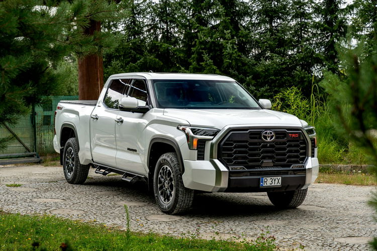 Toyota Tundra II Crewmax Platinum / TRD / 3.5 V6 389KM / 4x4 / Bezwypadkowy / 2023 zdjęcie 14