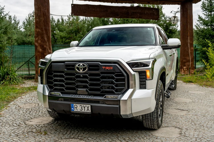 Toyota Tundra II Crewmax Platinum / TRD / 3.5 V6 389KM / 4x4 / Bezwypadkowy / 2023 zdjęcie 23