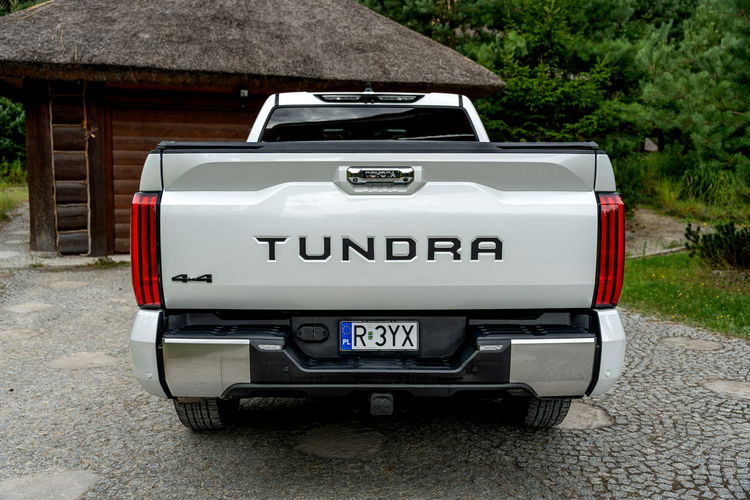 Toyota Tundra II Crewmax Platinum / TRD / 3.5 V6 389KM / 4x4 / Bezwypadkowy / 2023 zdjęcie 28