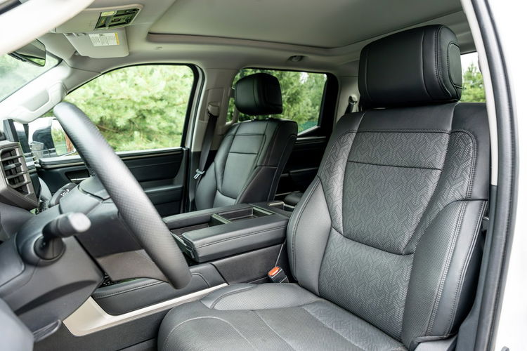 Toyota Tundra II Crewmax Platinum / TRD / 3.5 V6 389KM / 4x4 / Bezwypadkowy / 2023 zdjęcie 35