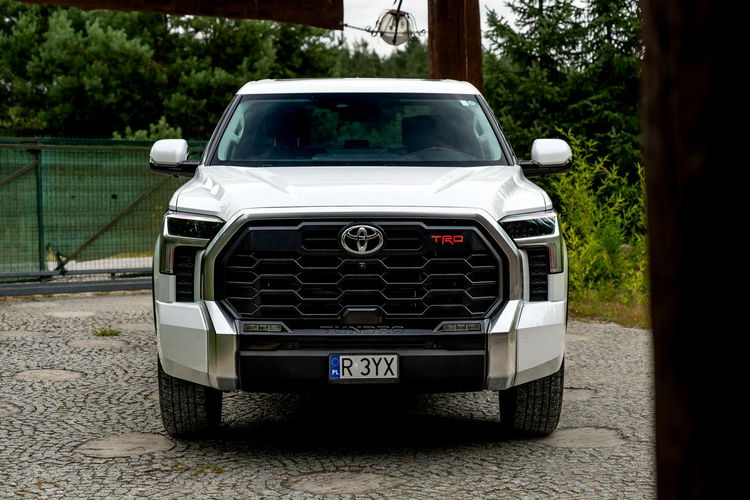 Toyota Tundra II Crewmax Platinum / TRD / 3.5 V6 389KM / 4x4 / Bezwypadkowy / 2023 zdjęcie 4
