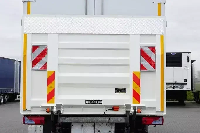 MAN TGS / 26.360 / EURO 6 / KONTENER + WINDA / 23 PALETY / DŁ. 9.3 M zdjęcie 30